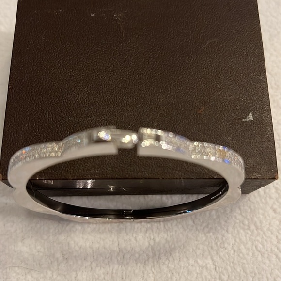 Kate Spade bangle bracelet - Picture 2 of 7